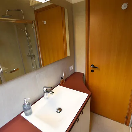 2-bedroom Lakeview Bella Gaeta Apartament San Siro (Lombardy)